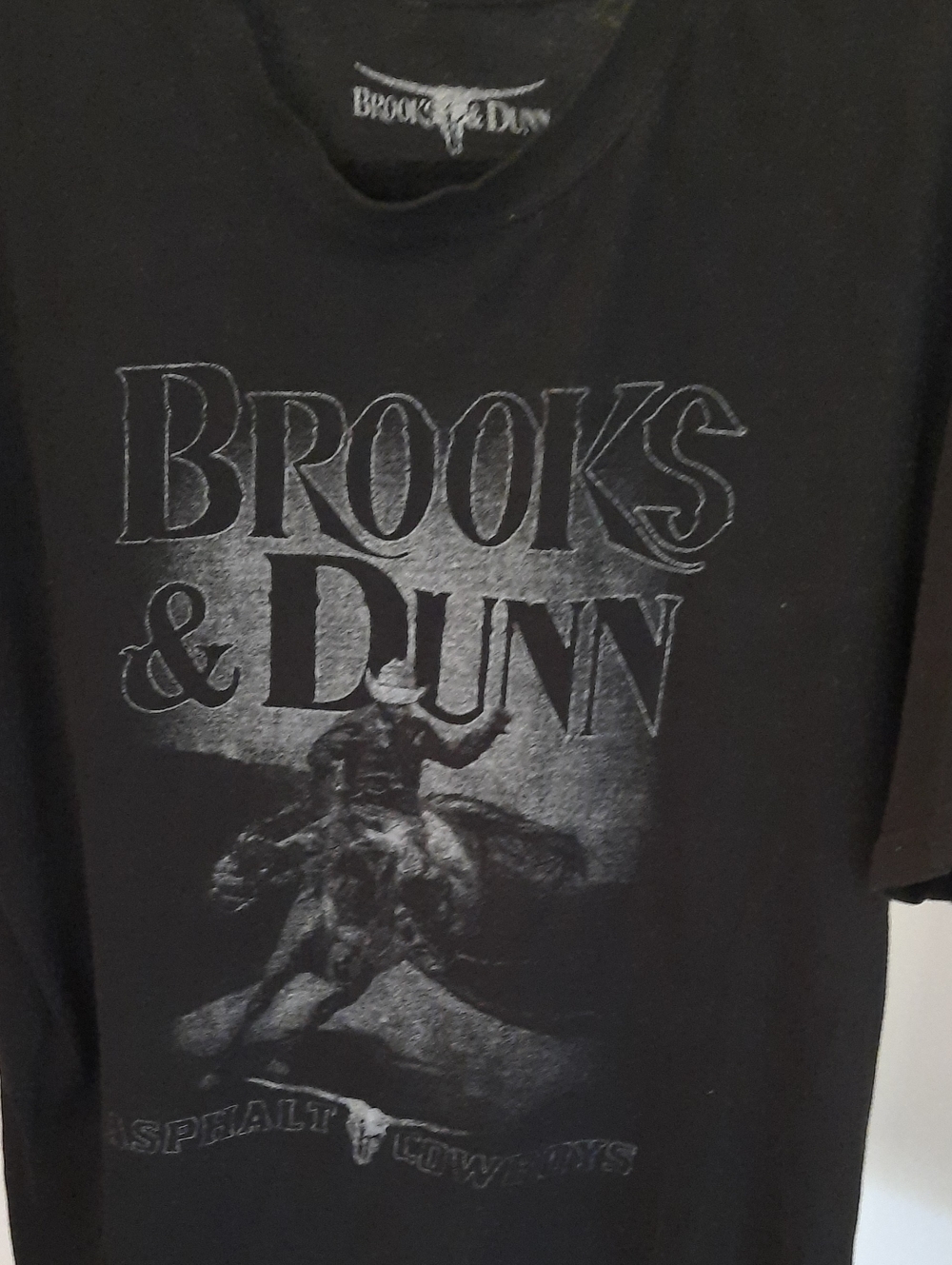 Brooks & Dunn Black Short Sleeve Graphic Tee